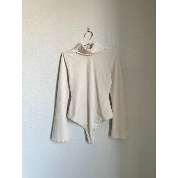 Camila Coelho Gloria Velour Turtleneck Bodysuit in Off-White Size MEDIUM - Picture 1 of 7